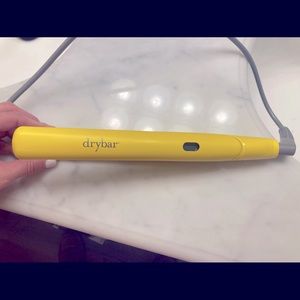 Drybar Tress Press digital flat iron